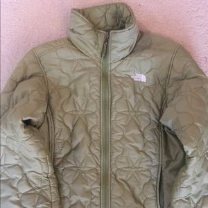 Northface light puffer jacket